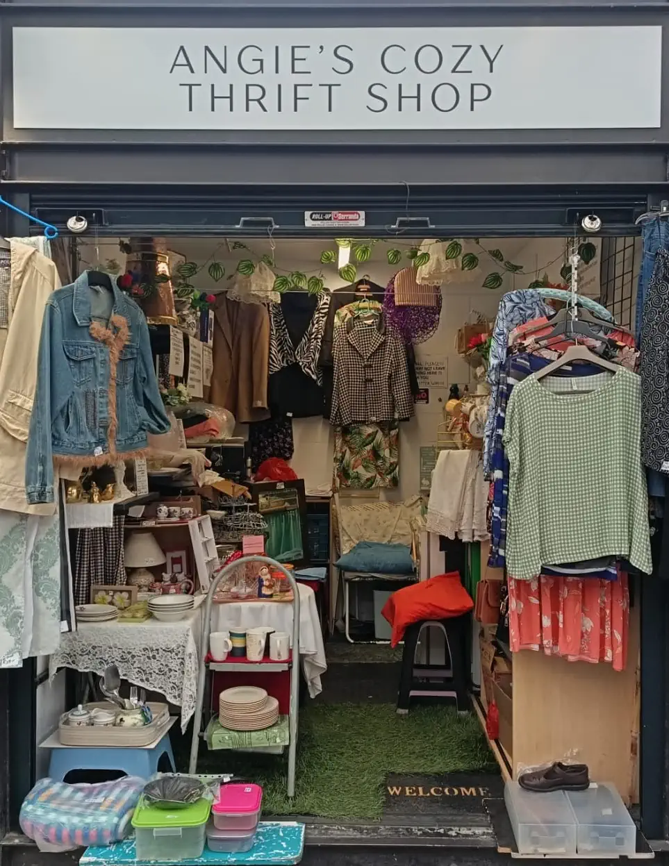 Angie's Cozy Thrift Shop